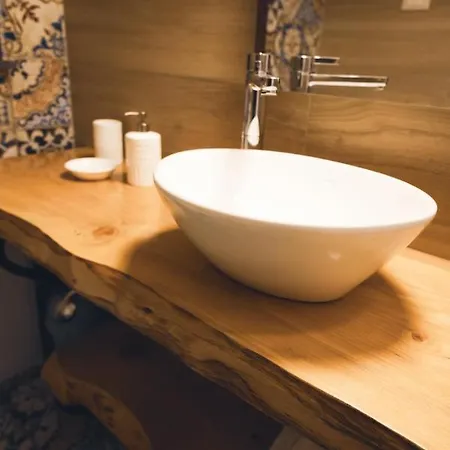 La Pomelia Sofia Bed & Breakfast Trappitello