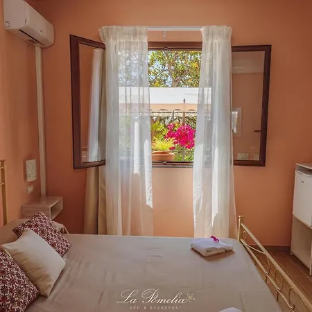 La Pomelia Sofia B&B 트라피텔로