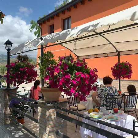 La Pomelia Sofia * Trappitello