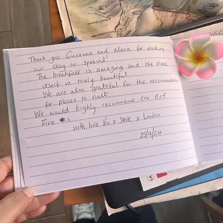 La Pomelia Sofia Bed & Breakfast 4*