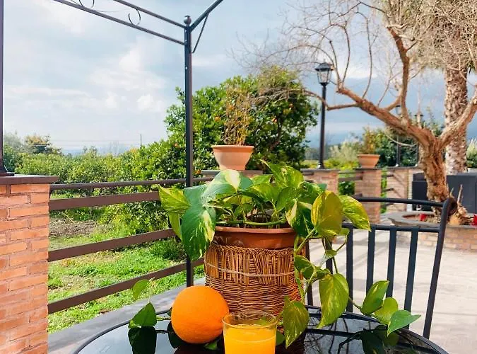 La Pomelia Sofia 4* Trappitello