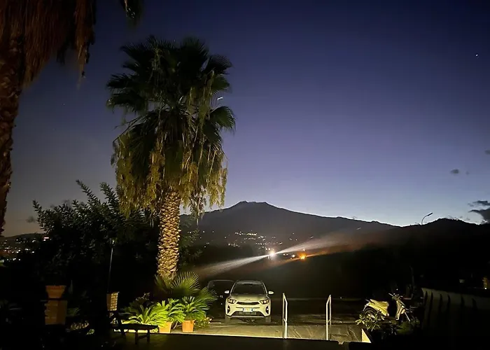 La Pomelia Sofia 住宿加早餐酒店 特拉皮泰罗