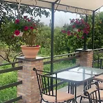 Bed & Breakfast La Pomelia Sofia Trappitello
