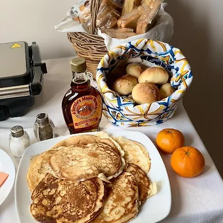 La Pomelia Sofia Trappitello