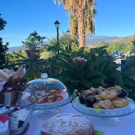 La Pomelia Sofia Bed and breakfast