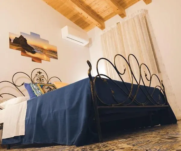 Bed & Breakfast La Pomelia Sofia 4*
